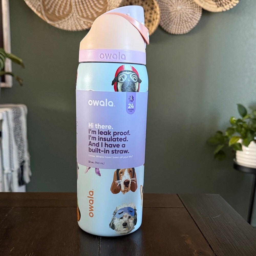 Owala Dog Collage FreeSip 32 oz Water Bottle! New!